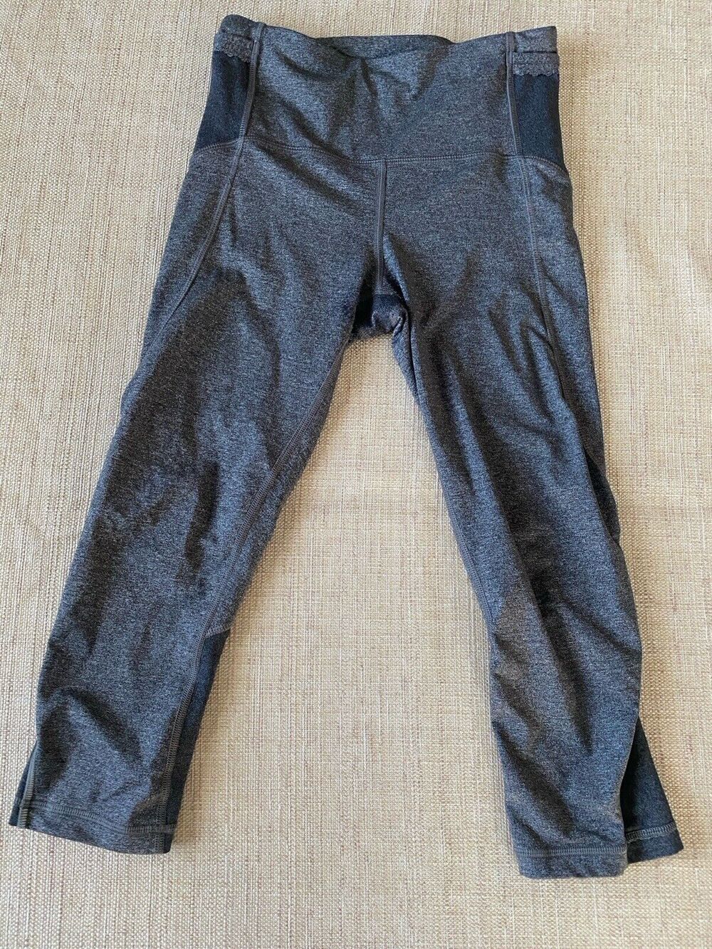 LULULEMON ATHLETICA Women's Heathered Gray Cropped Capri Leggings Pocket 4